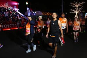 BIB: 79205, 728390, 110
                            <button type="button" onclick="openModal(23061088)" class="btn btn-primary btn-sm float-right btn-popup" data-toggle="modal" data-target=".modal-high-quality">
                        <i class="fas fa-shopping-cart"></i> Add to Cart
                    </button>
                                            <button type="button" onclick="isThisMe(23061088, true)" class="btn btn-success btn-sm float-right btn-popup btn-isme hidden" data-toggle="tooltip" data-placement="bottom" title="นี่คือรูปของคุณใช่ไหม คลิกที่นี่เพื่อเอาเข้าอัลบั้ม">
                        <i class="fas fa-plus"></i> Add to album
                    </button>
                    <button type="button" onclick="isThisMe(23061088, false)" class="btn btn-warning btn-sm float-right btn-popup btn-isnotme hidden">
                        <i class="fas fa-ban"></i> Remove from album
                    </button>